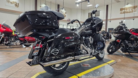 2016 Harley-Davidson Road Glide® in Trussville, Alabama - Photo 7