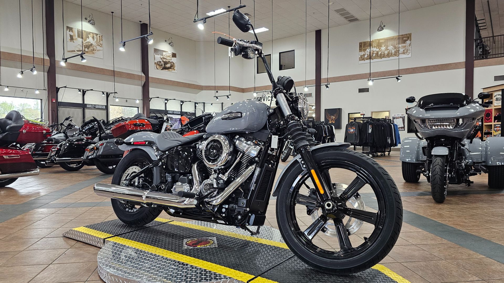 024808 2026 harley davidson fxbb street bob cruiser dark billiard gray - Photo 3