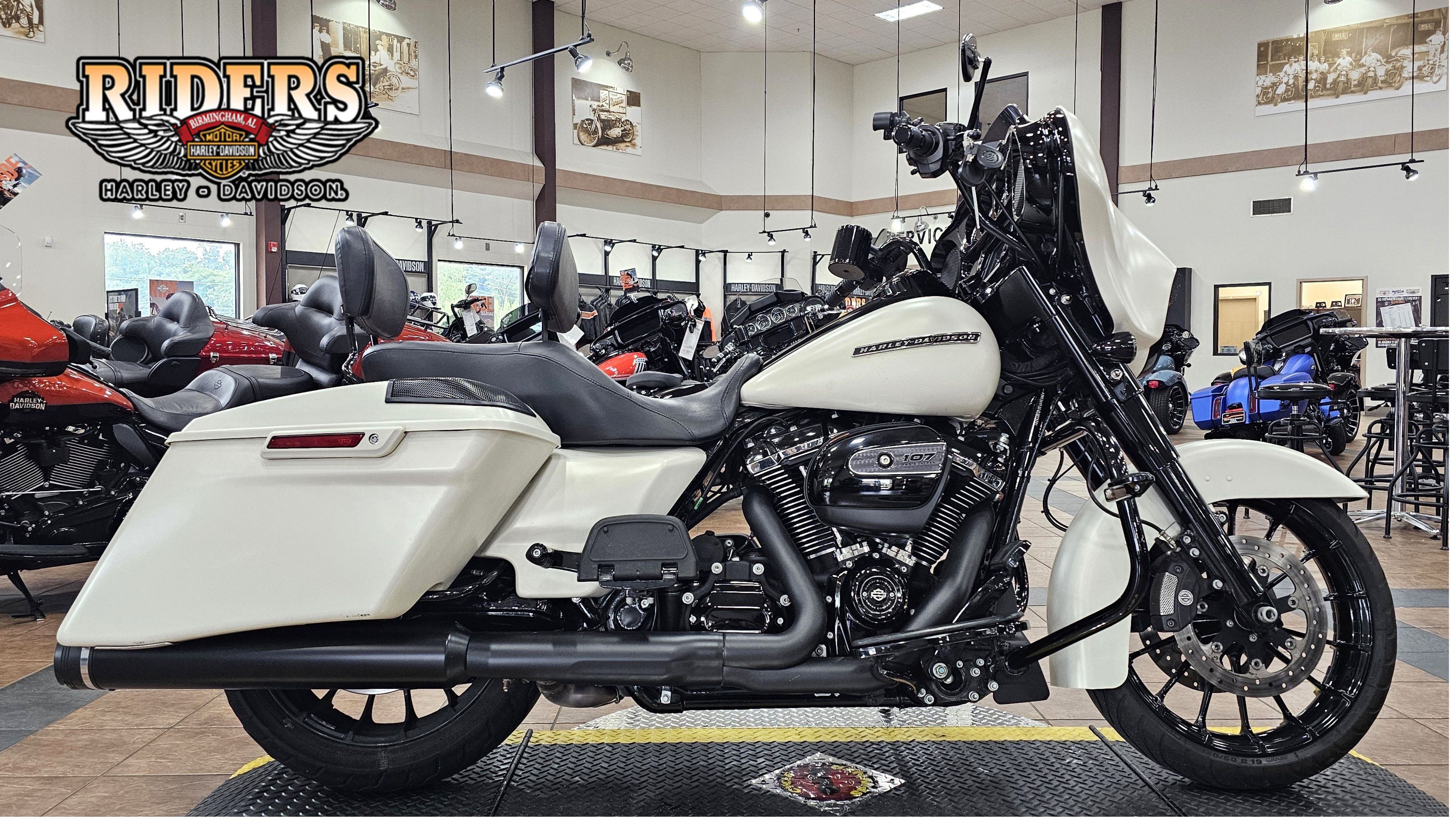 2018 Harley-Davidson Street Glide® Special for sale 1239503