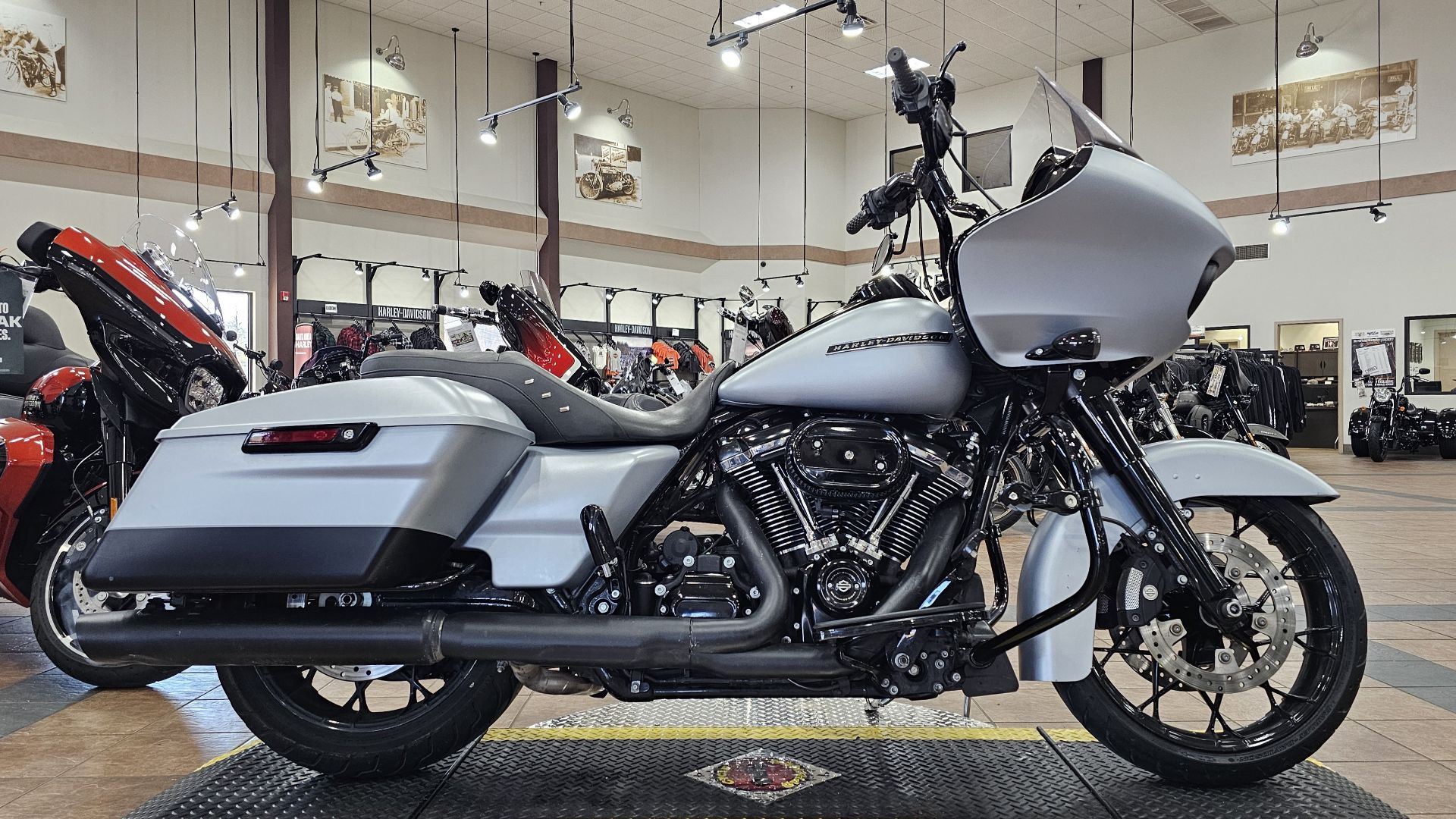2020 Harley-Davidson Road Glide® Special in Trussville, Alabama - Photo 3