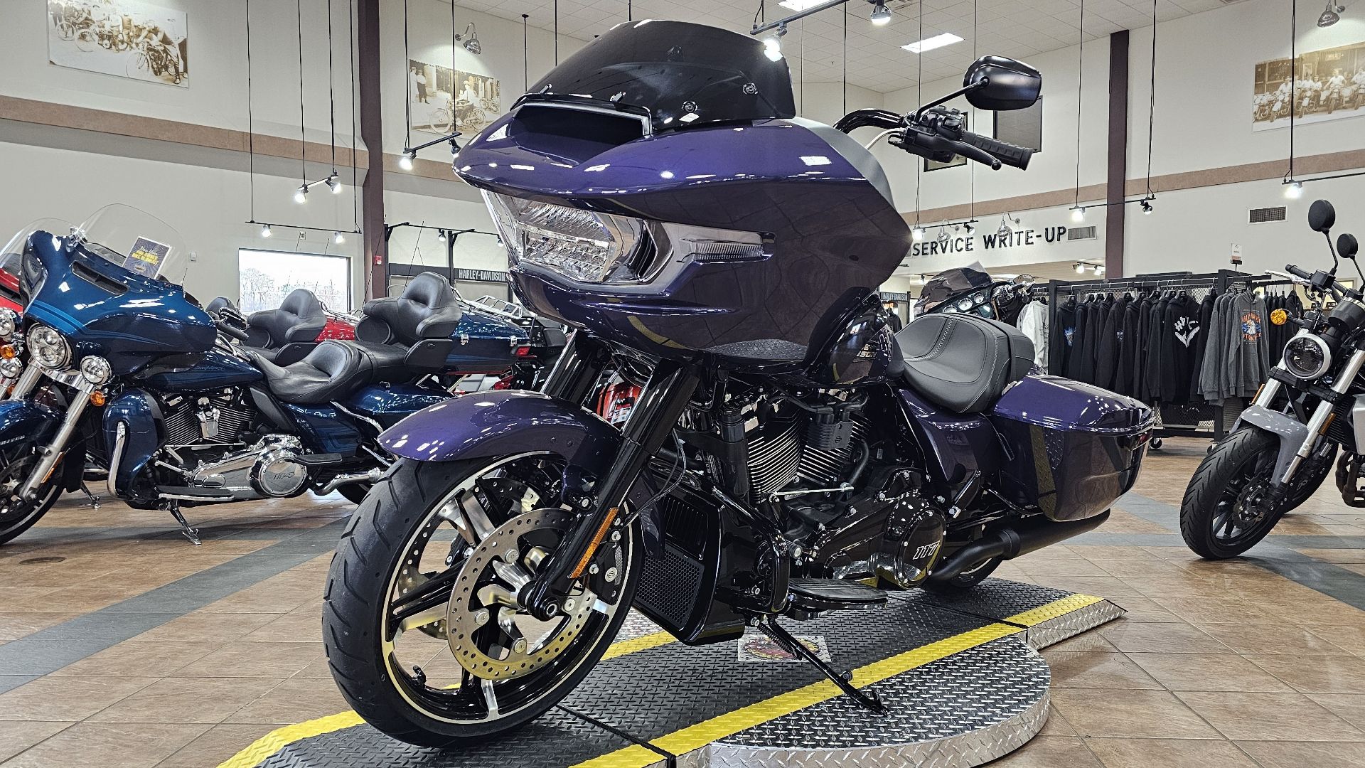 606083 2026 harley davidson fltrx road glide touring purple abyss - Photo 4