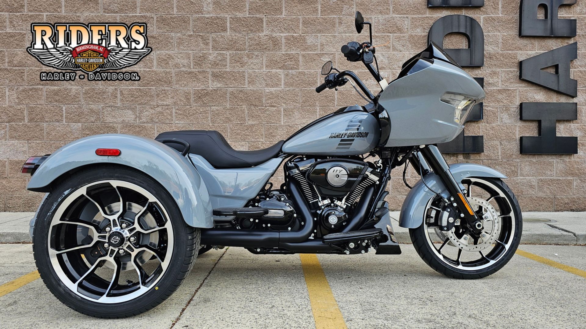 851625 2026 harley davidson fltrt road glide 3 trike dark billiard gray - Photo 1