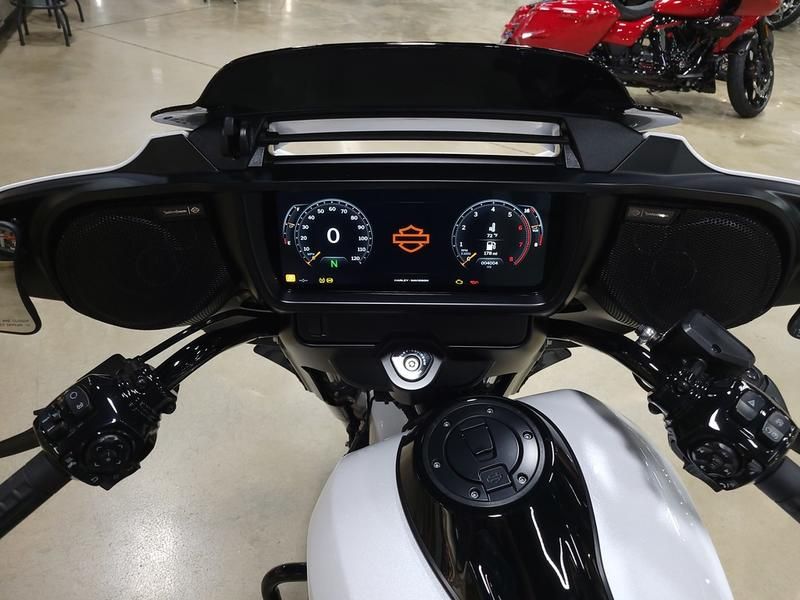 2024 Harley-Davidson Street Glide® in Pelham, Alabama - Photo 16