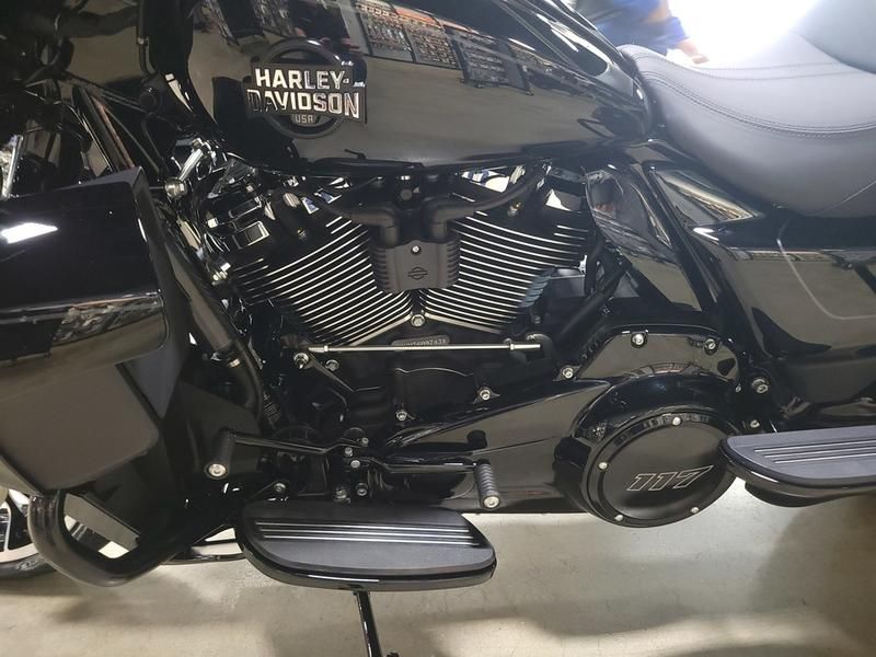 2026 Harley-Davidson Street Glide® Limited in Pelham, Alabama - Photo 14