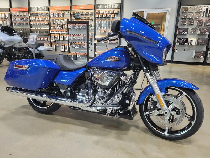 2025 Harley-Davidson Street Glide® in Pelham, Alabama - Photo 7