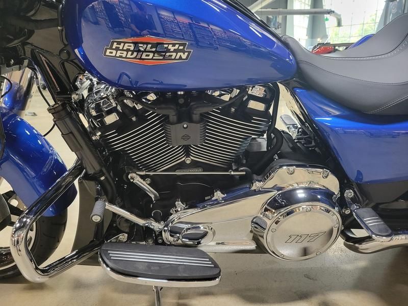 2025 Harley-Davidson Street Glide® in Pelham, Alabama - Photo 12