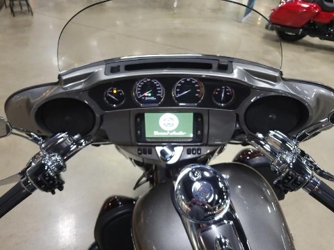 959191 2015 harley davidson flhtkse cvo limited touring palladium silver maroon - Photo 20