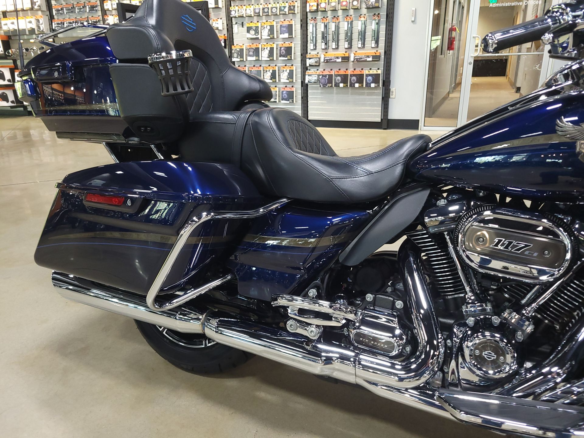2018 Harley-Davidson 115th Anniversary CVO™ Limited in Pelham, Alabama - Photo 4