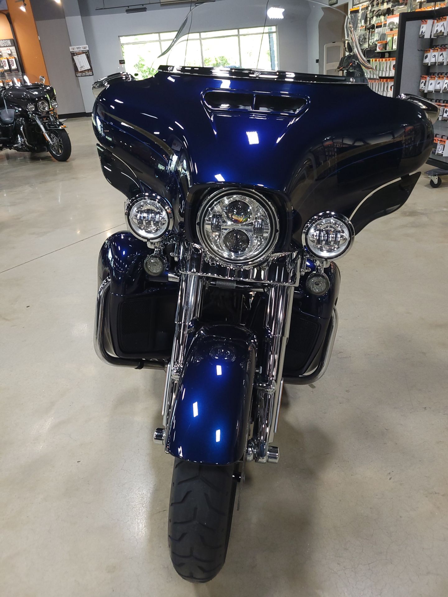 2018 Harley-Davidson 115th Anniversary CVO™ Limited in Pelham, Alabama - Photo 7