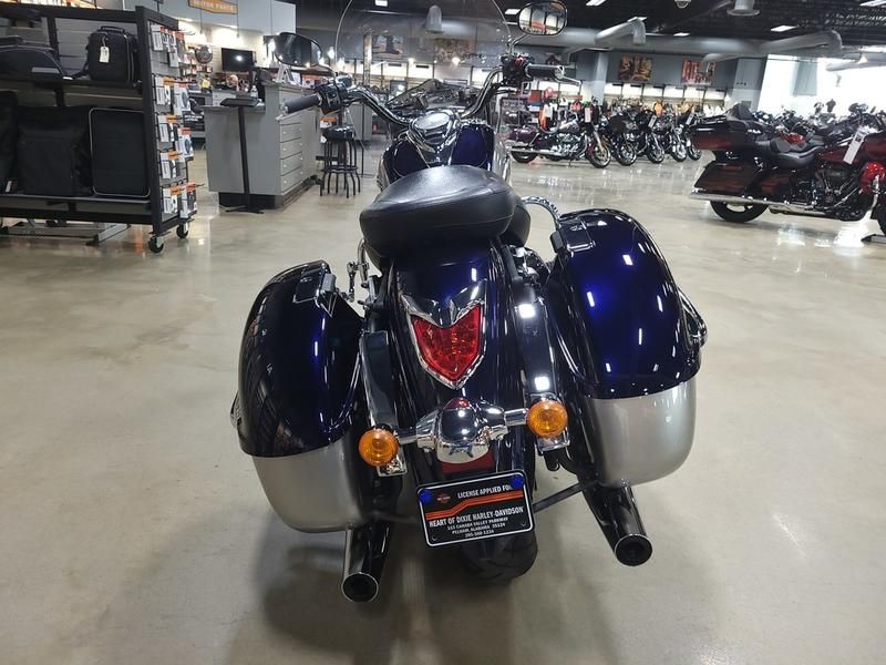 2011 Kawasaki Vulcan® 1700 Nomad™ in Pelham, Alabama - Photo 12