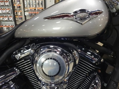 2011 Kawasaki Vulcan® 1700 Nomad™ in Pelham, Alabama - Photo 3