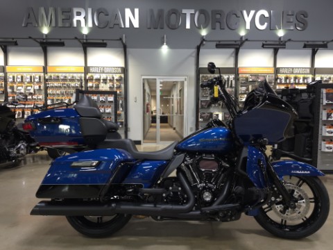 Used 2022 Harley-Davidson Road Glide Limited Motorcycle - Specs