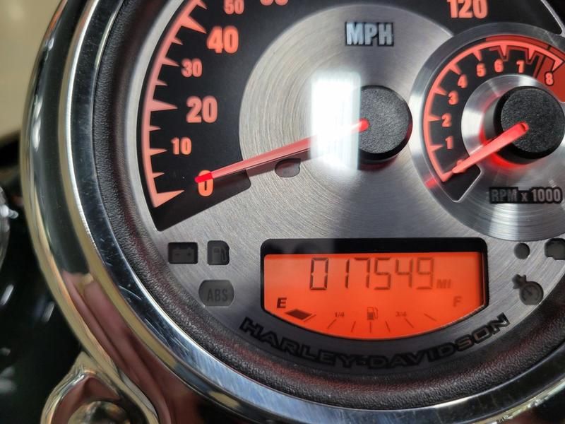 2008 Harley-Davidson Dyna Super Glide Custom in Pelham, Alabama - Photo 20