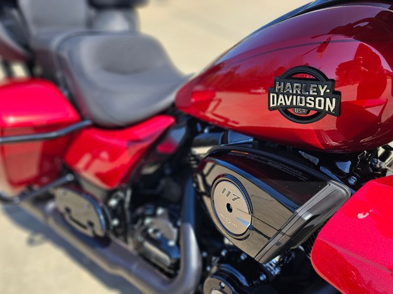 2026 Harley-Davidson Street Glide® Limited in Pelham, Alabama - Photo 6