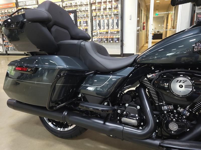 2026 Harley-Davidson Street Glide® Limited in Pelham, Alabama - Photo 4