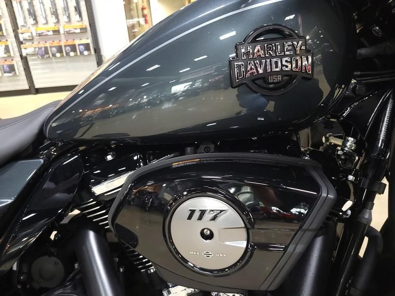 2026 Harley-Davidson Street Glide® Limited in Pelham, Alabama - Photo 3