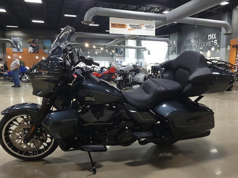 2026 Harley-Davidson Street Glide® Limited in Pelham, Alabama - Photo 11