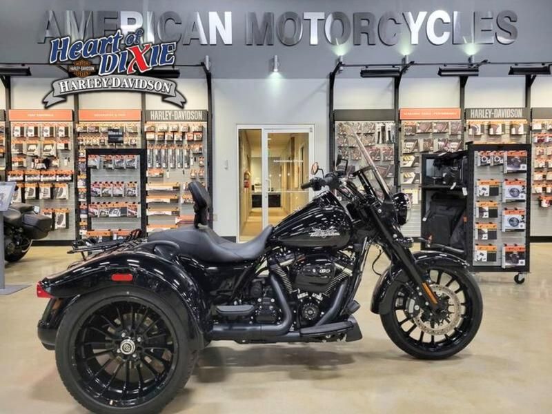 850871 2024 harley davidson flrt freewheeler trike vivid black - Photo 1