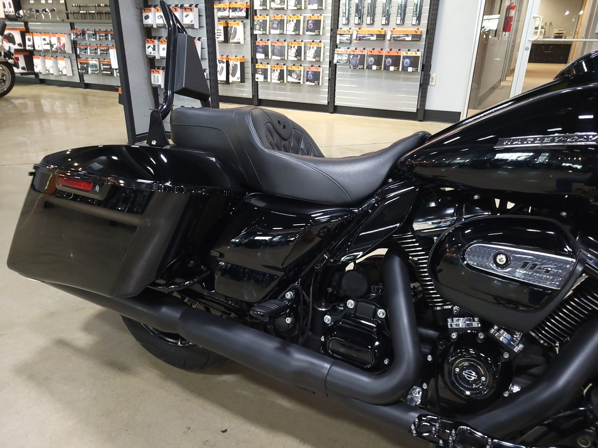 2019 Harley-Davidson Street Glide® Special in Pelham, Alabama - Photo 4