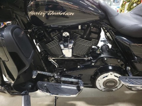 955721 2017 harley davidson flhxse cvo street glide touring dark slate candy arctic black - Photo 12