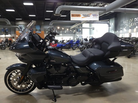 2026 Harley-Davidson Road Glide® Limited in Pelham, Alabama - Photo 10