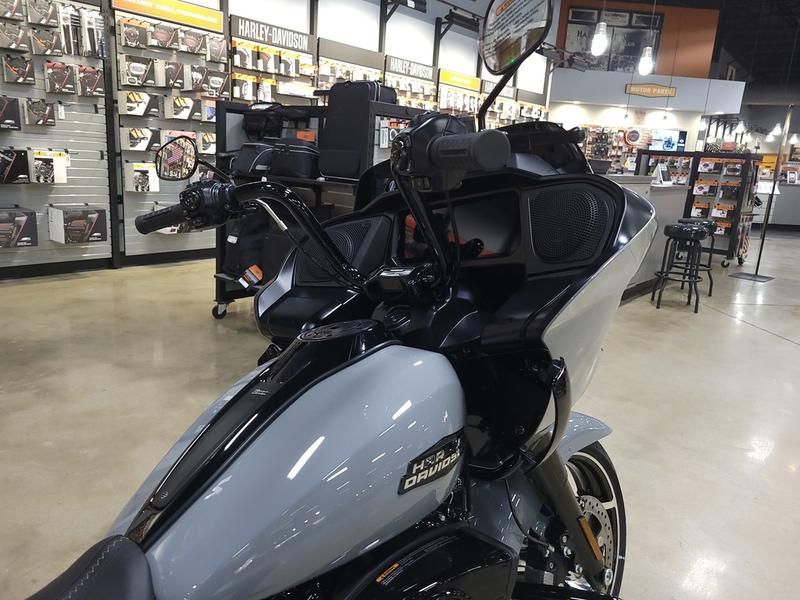 2026 Harley-Davidson Road Glide® in Pelham, Alabama - Photo 6