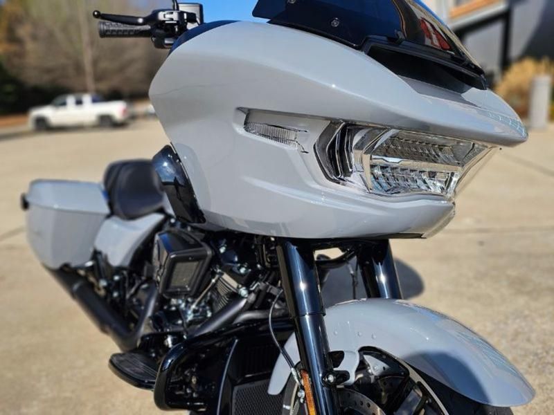 2026 Harley-Davidson Road Glide® in Pelham, Alabama - Photo 9