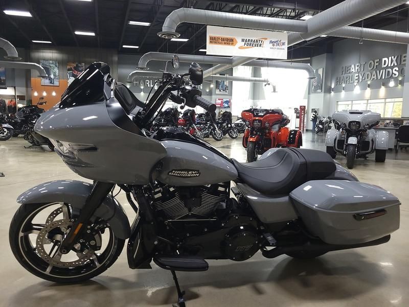 2026 Harley-Davidson Road Glide® in Pelham, Alabama - Photo 13