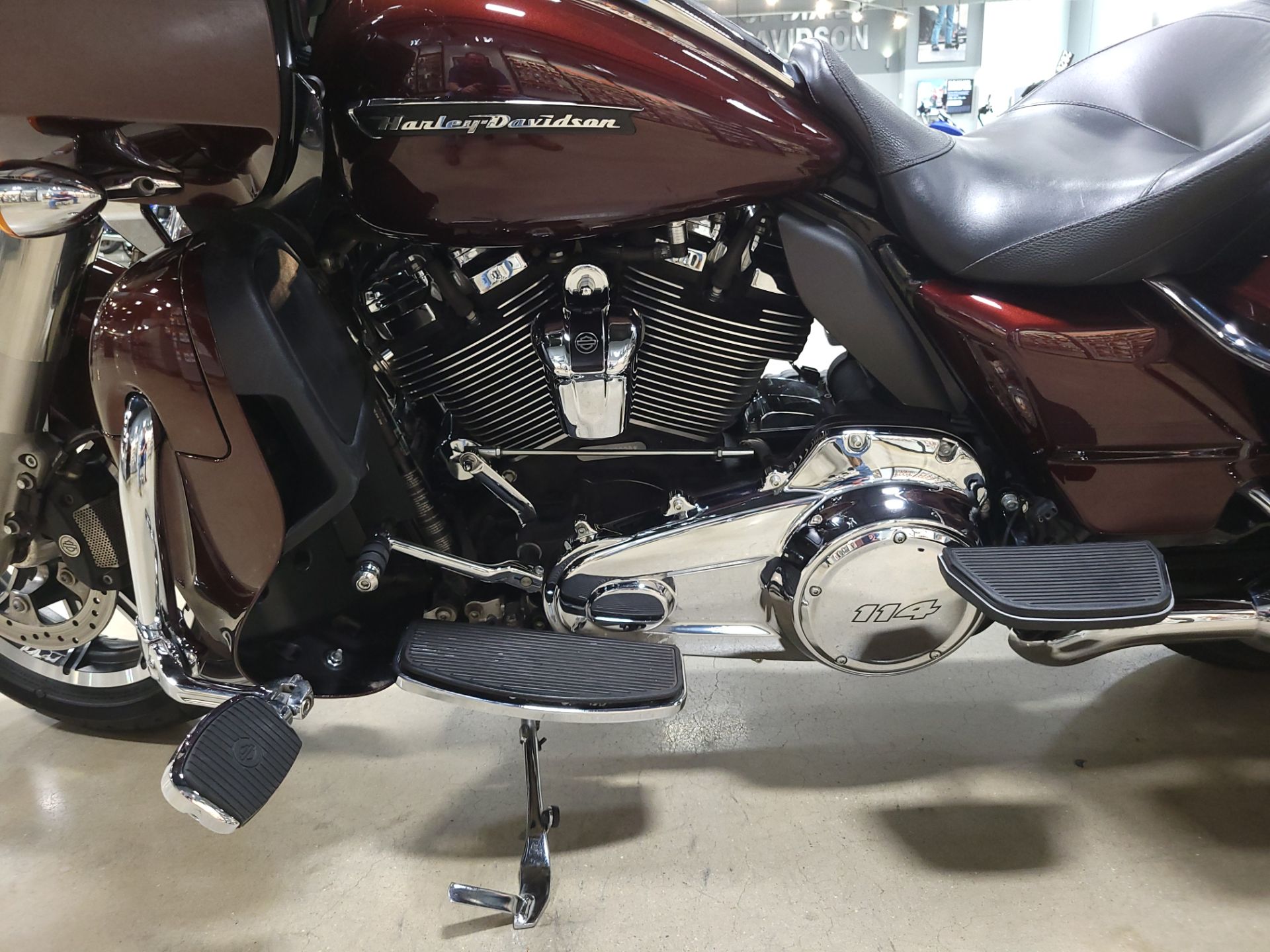 2019 Harley-Davidson Road Glide® Ultra 9