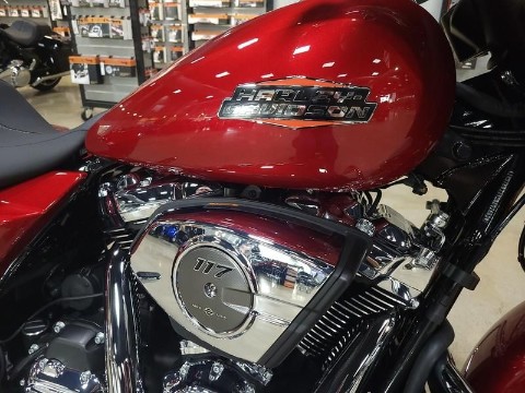 2025 Harley-Davidson Street Glide® in Pelham, Alabama - Photo 4