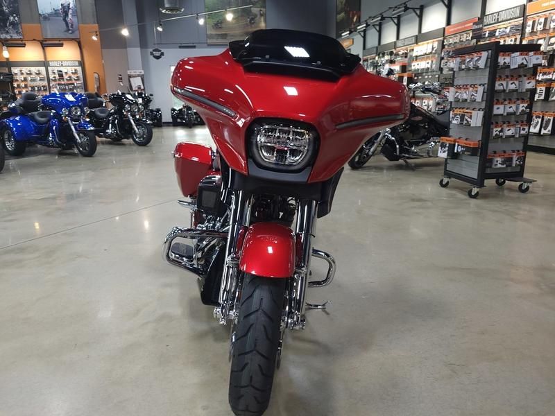 2025 Harley-Davidson Street Glide® in Pelham, Alabama - Photo 10