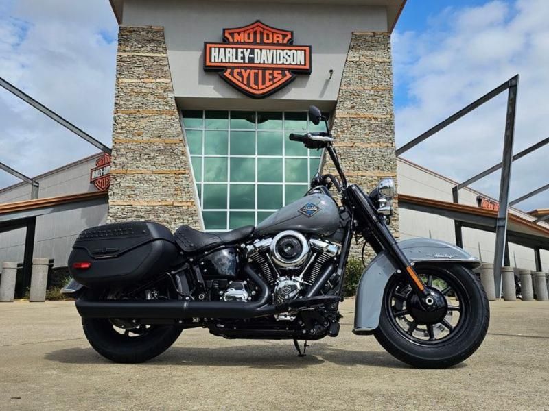 021181 2026 harley davidson flhc heritage classic cruiser dark billiard gray - Photo 2