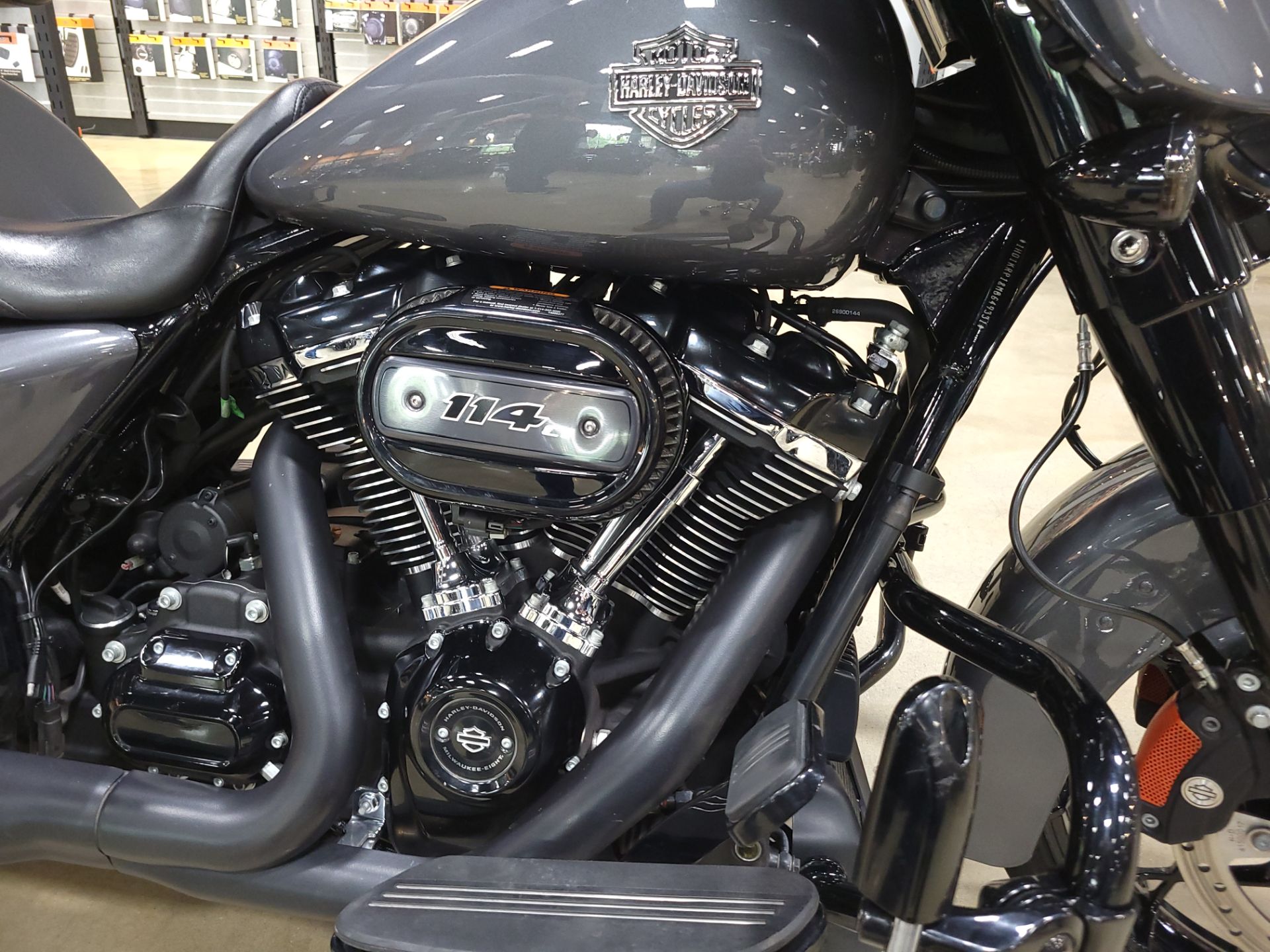 2021 Harley-Davidson Street Glide Special 3