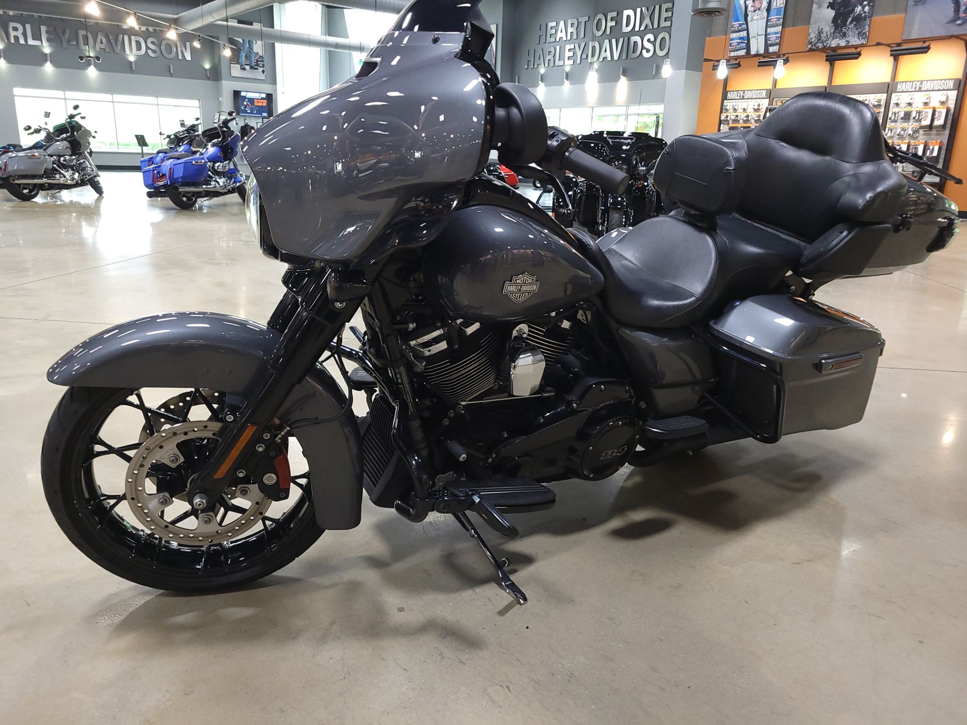 2021 Harley-Davidson Street Glide Special 8