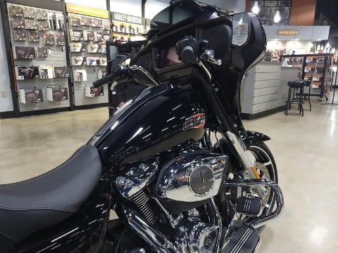 2026 Harley-Davidson Street Glide® in Pelham, Alabama - Photo 6