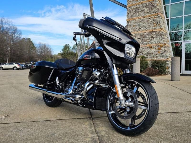 2026 Harley-Davidson Street Glide® in Pelham, Alabama - Photo 9