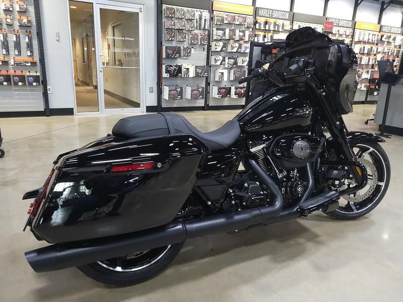 2026 Harley-Davidson Street Glide® in Pelham, Alabama - Photo 16