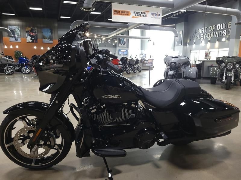 2026 Harley-Davidson Street Glide® in Pelham, Alabama - Photo 13