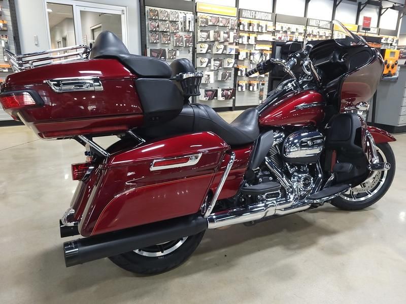 2017 Harley-Davidson Road Glide® Ultra in Pelham, Alabama - Photo 18