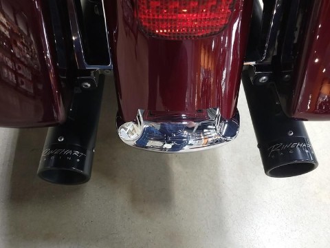 2017 Harley-Davidson Road Glide® Ultra in Pelham, Alabama - Photo 16