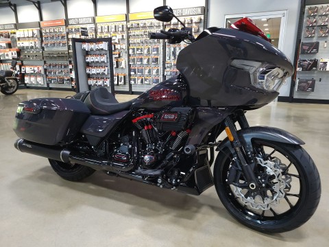 2026 Harley-Davidson CVO™ Road Glide® ST in Pelham, Alabama - Photo 6