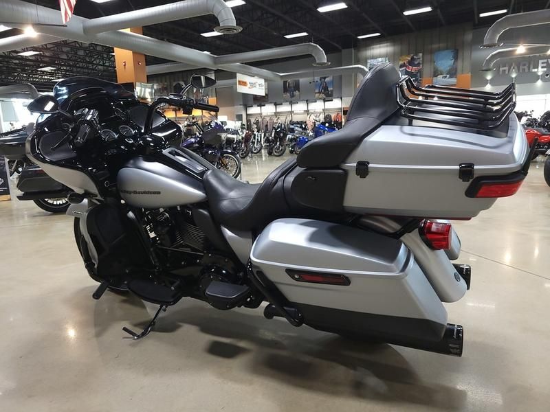 2020 Harley-Davidson Road Glide® Limited in Pelham, Alabama - Photo 12