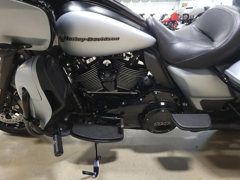 2020 Harley-Davidson Road Glide® Limited in Pelham, Alabama - Photo 10