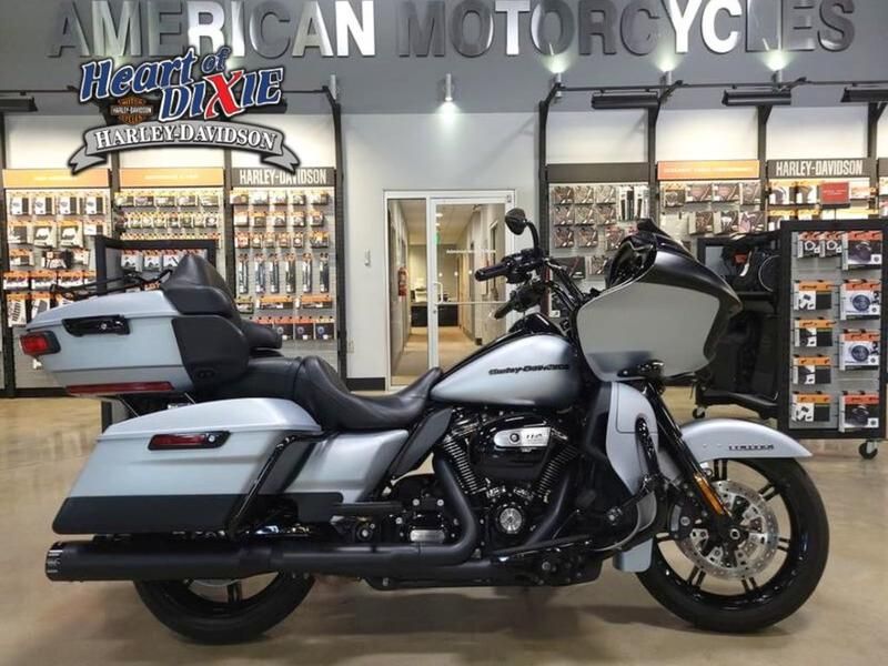 623885 2020 harley davidson fltrk road glide limited barracuda silver black denim touring - Photo 1