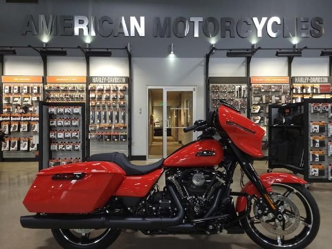 2026 Harley-Davidson Street Glide® in Pelham, Alabama - Photo 3
