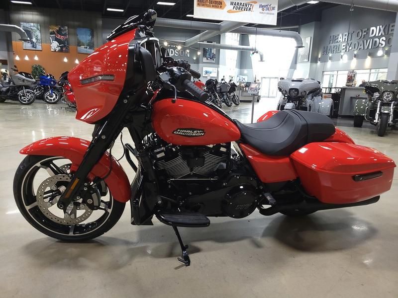 2026 Harley-Davidson Street Glide® in Pelham, Alabama - Photo 11