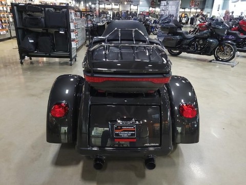 2019 Harley-Davidson Tri Glide® Ultra in Pelham, Alabama - Photo 12