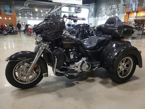 2019 Harley-Davidson Tri Glide® Ultra in Pelham, Alabama - Photo 8