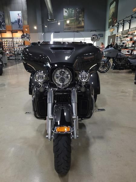 2019 Harley-Davidson Tri Glide® Ultra in Pelham, Alabama - Photo 7