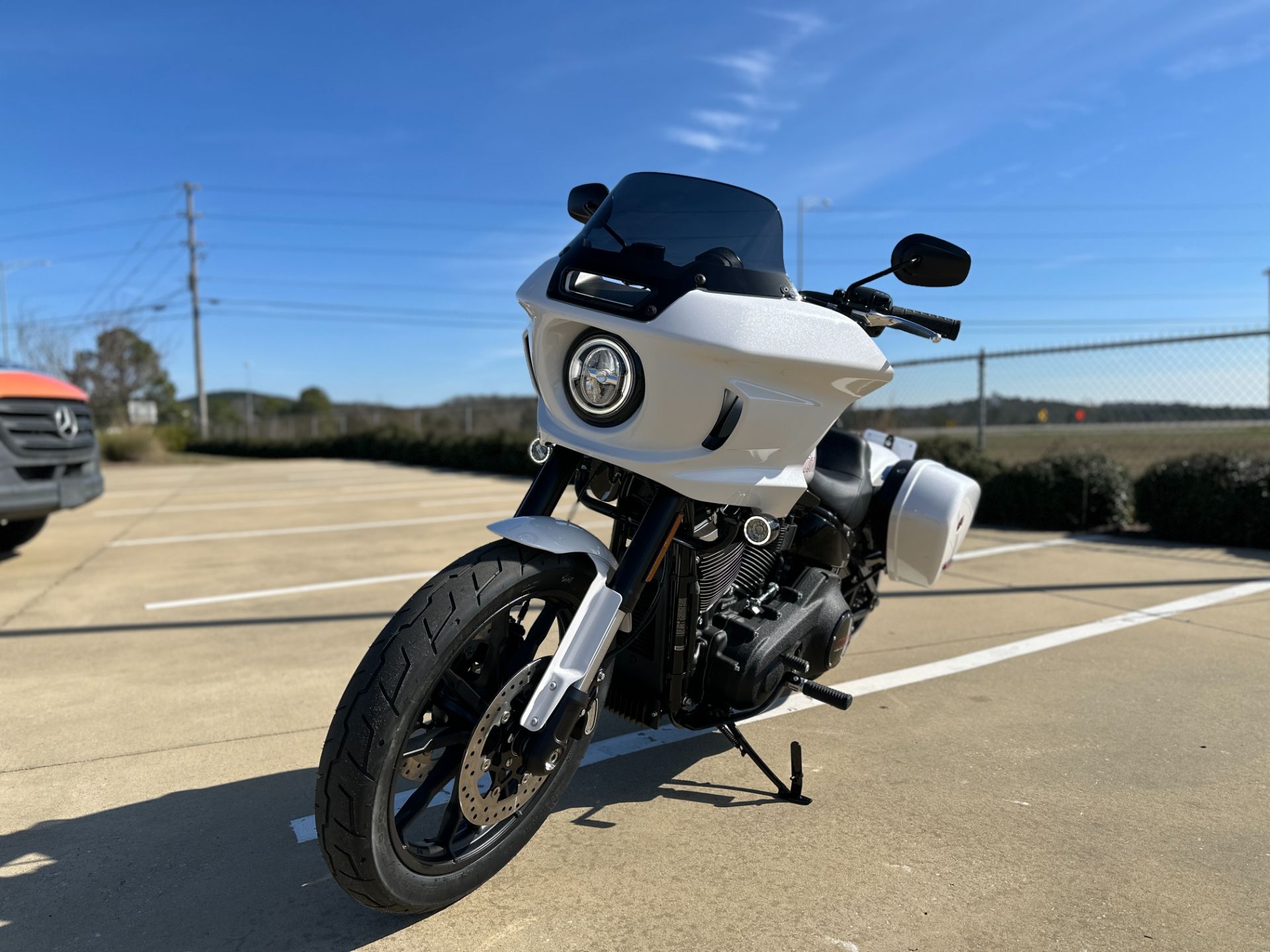 013845 2026 harley davidson fxlrst low rider st cruiser white onyx pearl - Photo 3